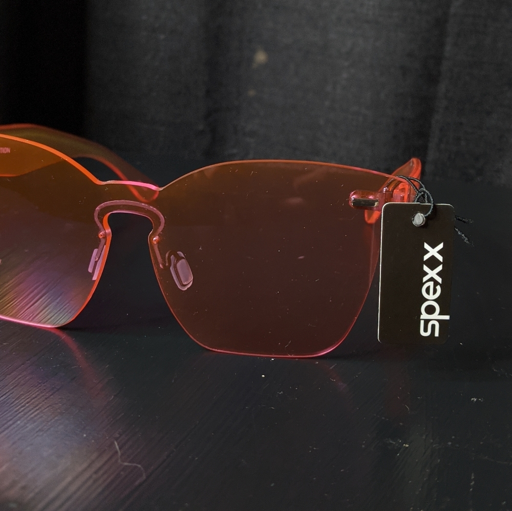 Pink sunglasses - Picture 4 of 5